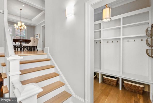 Chandelier, Dining room, Interior, Recessed Lighting, Wood Texture Flooring