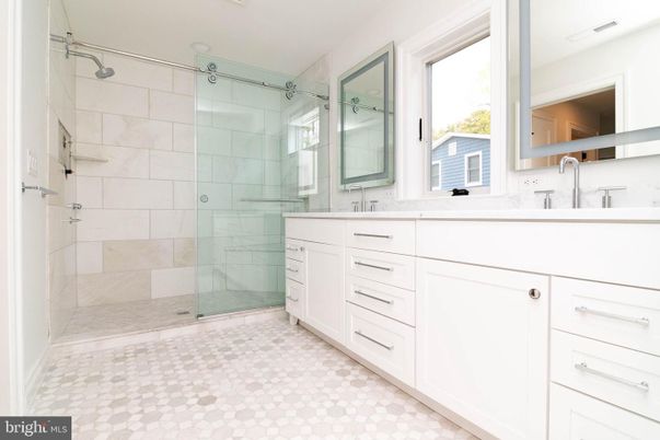 Bathroom, Dual Sink Vanities, Glass Shower, Interior, Recessed Lighting