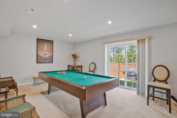 Billiard Table, Game Room, Interior, Recessed Lighting