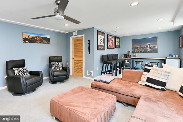 Dining room, Interior, Living room, Recessed Lighting