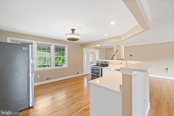 Interior, Kitchen, Recessed Lighting, Wood Texture Flooring