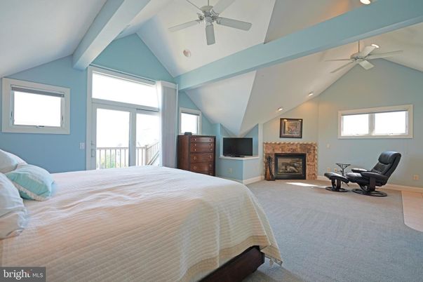 Bedroom, Fireplace, Interior, Recessed Lighting