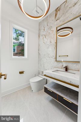 Bathroom, Interior, Marble Walls, Pendant Lights