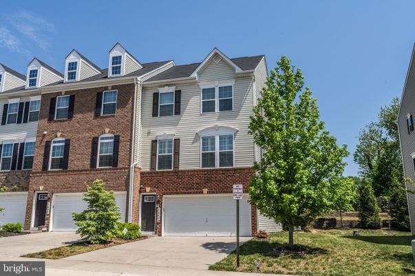 Attached, Exterior, Facade, Brick Facade, Rowhouse
