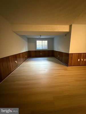 Empty room, Interior, Wood Texture Flooring, Wooden Walls