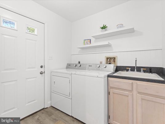 DE Listing image placeholder