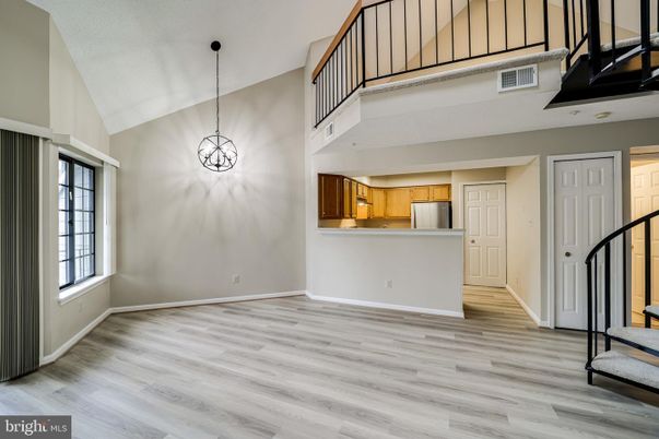 Interior, Kitchen, Pendant Lights, Wood Texture Flooring