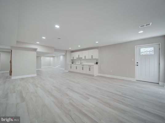 Empty room, Interior, Kitchen, Recessed Lighting, Wood Texture Flooring