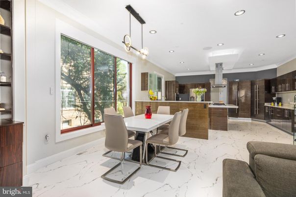 Dining room, Interior, Kitchen, Marble, Pendant Lights, Recessed Lighting, Stainless Steel Appliances