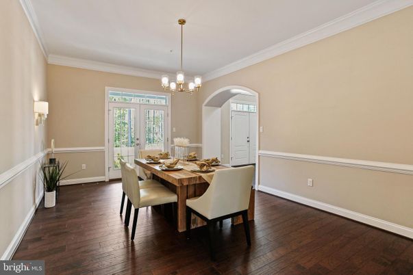 Chandelier, Dining room, Interior, Pendant Lights, Wood Texture Flooring