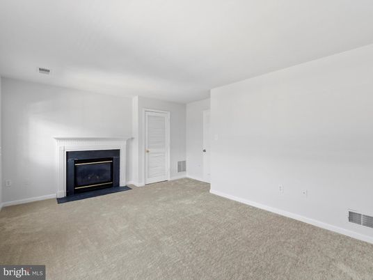 Empty room, Fireplace, Interior