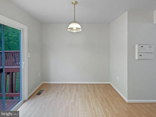 Empty room, Interior, Pendant Lights, Wood Texture Flooring