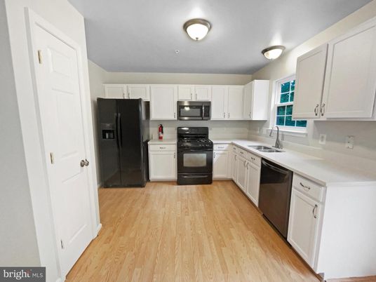 Interior, Kitchen, Stainless Steel Appliances, Wood Texture Flooring