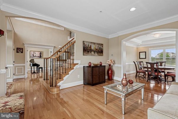 Dining room, Interior, Piano, Recessed Lighting, Wood Texture Flooring