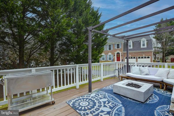Exterior, Wood Texture Flooring