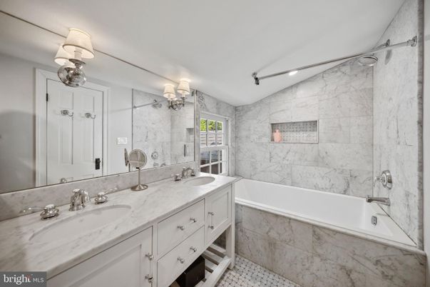 Bathroom, Dual Sink Vanities, Interior, Marble Walls