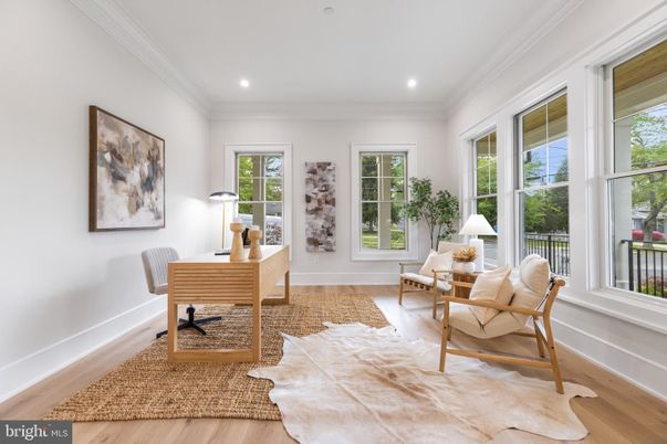 Home Office, Interior, Recessed Lighting, Wood Texture Flooring