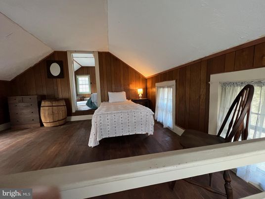 Bedroom, Interior, Wood Texture Flooring, Wooden Walls