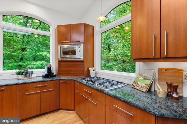 Interior, Kitchen, Pendant Lights, Wood Texture Flooring