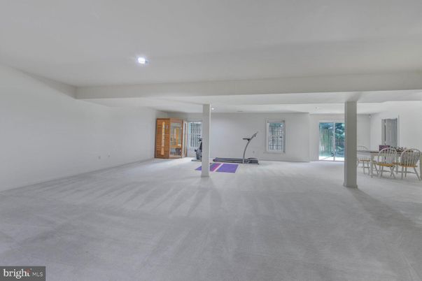 Fitness Equipment, Interior, Recessed Lighting