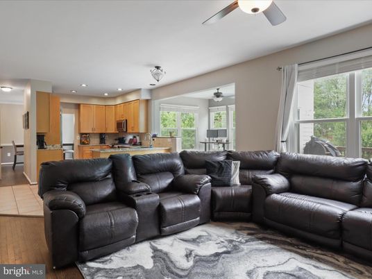Interior, Kitchen, Living room, Recessed Lighting, Wood Texture Flooring