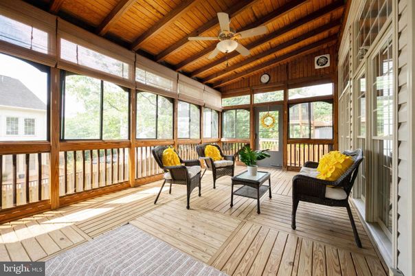 Interior, Living room, Sun Room, Wooden Beams, Wooden Ceilings, Wood Texture Flooring