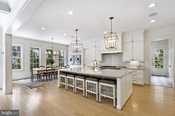 Chandelier, Dining room, Interior, Kitchen, Pendant Lights, Recessed Lighting, Wood Texture Flooring