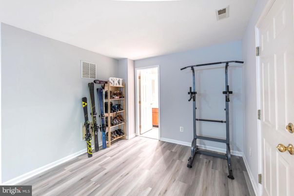 Interior, Wine Storage, Wood Texture Flooring