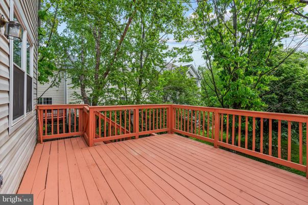 Exterior, Wood Texture Flooring