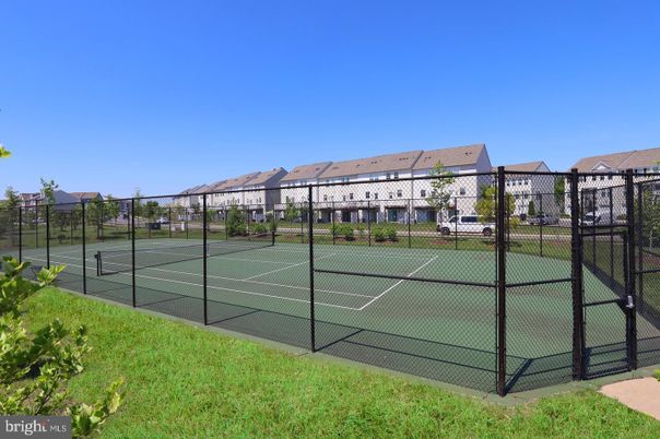 Exterior, Tennis Courts