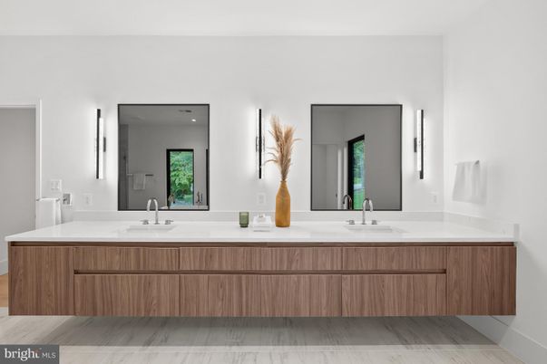 Bathroom, Dual Sink Vanities, Interior, Marble, Recessed Lighting