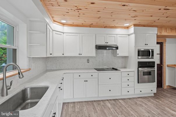 Interior, Kitchen, Recessed Lighting, Wooden Ceilings, Wood Texture Flooring