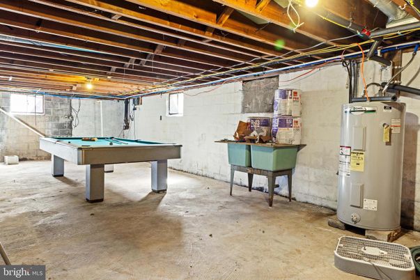 Billiard Table, Game Room, Interior, Wooden Beams