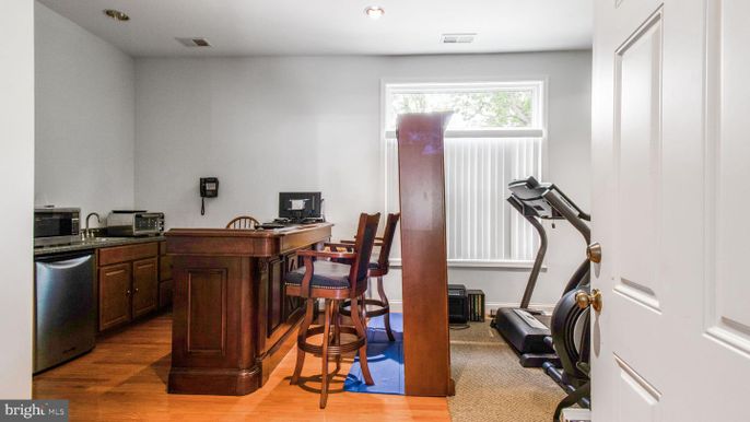 Fitness Equipment, Home Office, Interior, Recessed Lighting, Wood Texture Flooring