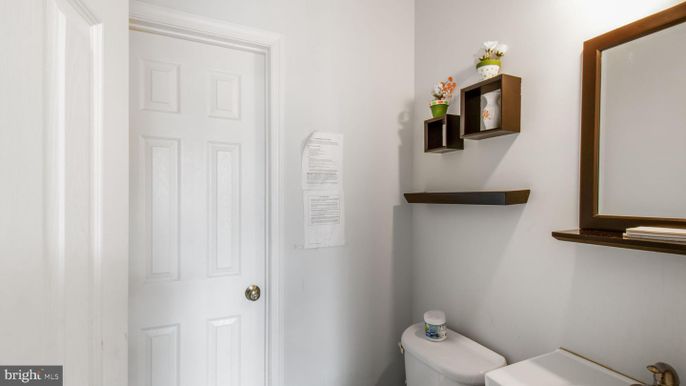 Bathroom, Interior