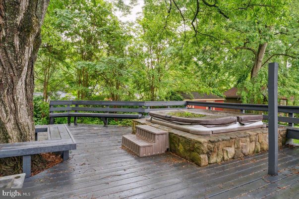 Exterior, Hot Tub