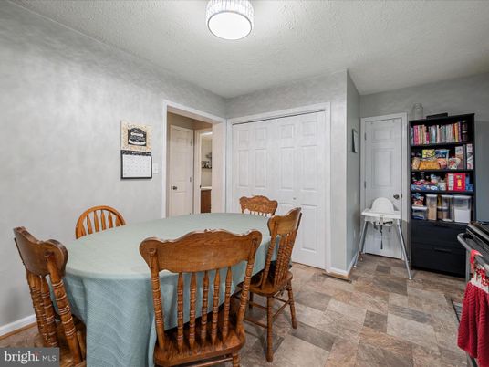 Dining room, Interior