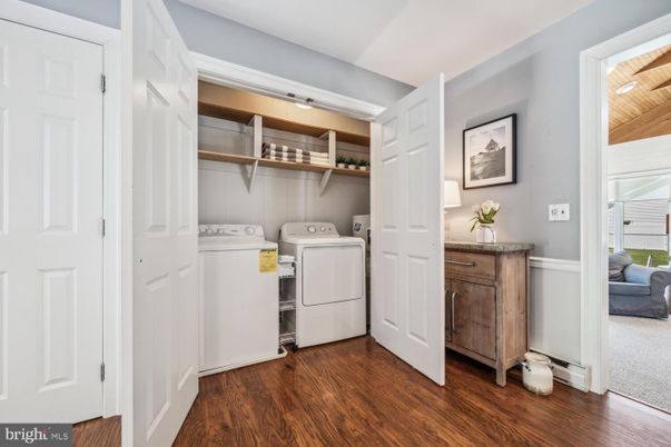 Interior, Utility Closets, Washer, Wood Texture Flooring