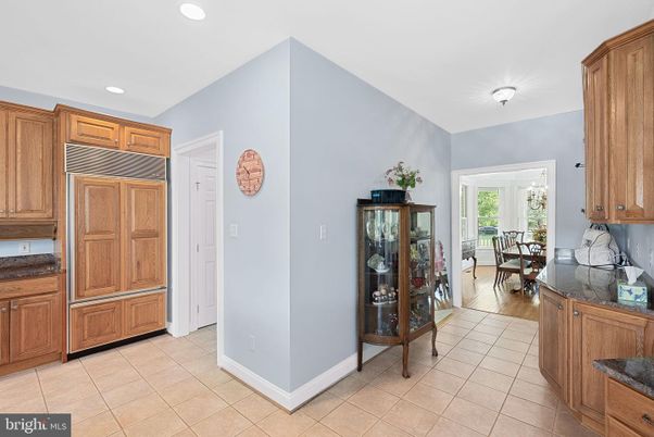 Dining room, Interior, Kitchen, Recessed Lighting