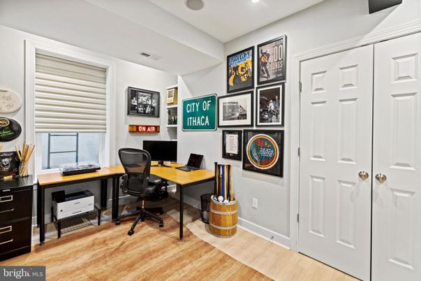 Home Office, Interior, Recessed Lighting, Wood Texture Flooring