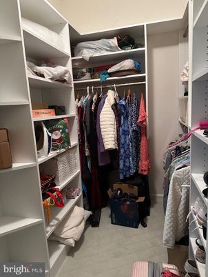 Interior, Walk-in Closets