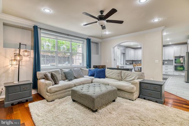 Interior, Kitchen, Living room, Recessed Lighting, Wood Texture Flooring
