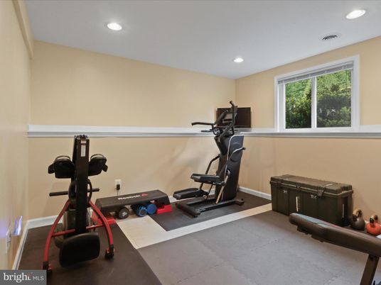 Fitness Equipment, Interior, Recessed Lighting