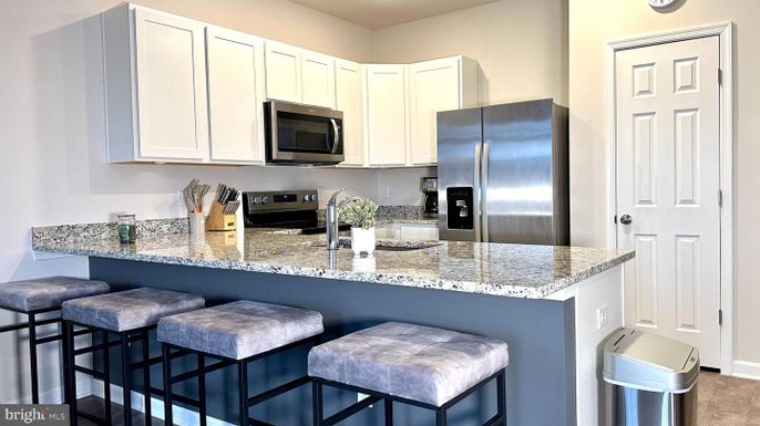 Interior, Kitchen, Stainless Steel Appliances
