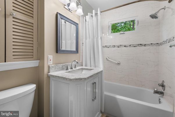 Bathroom, Interior, Marble Walls