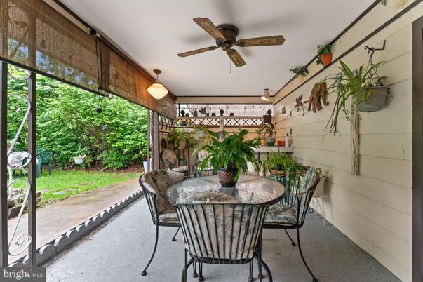 Dining room, Interior, Sun Room
