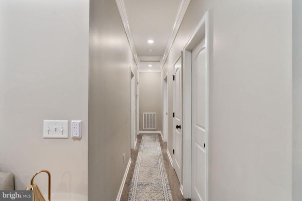 Interior, Recessed Lighting
