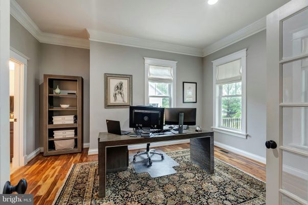 Home Office, Interior, Recessed Lighting, Wood Texture Flooring