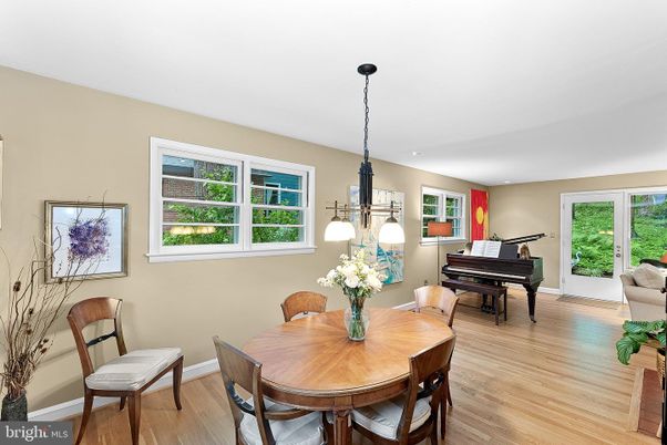 Dining room, Interior, Pendant Lights, Piano, Wood Texture Flooring