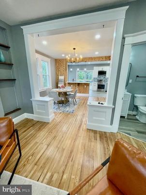 Dining room, Interior, Kitchen, Pendant Lights, Recessed Lighting, Wood Texture Flooring